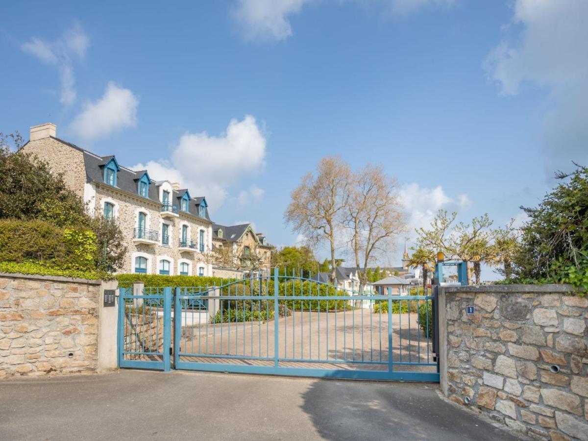 Apartment Le Parc du Prieuré Dinard Esterno foto